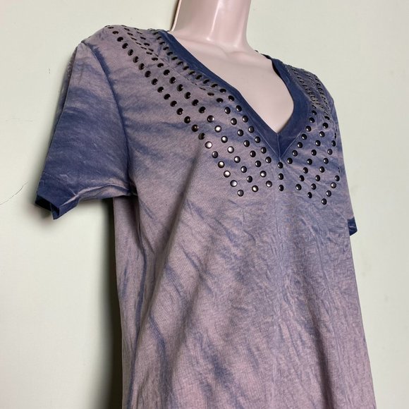 GO JEANS Studded Tee - Picture 3 of 5